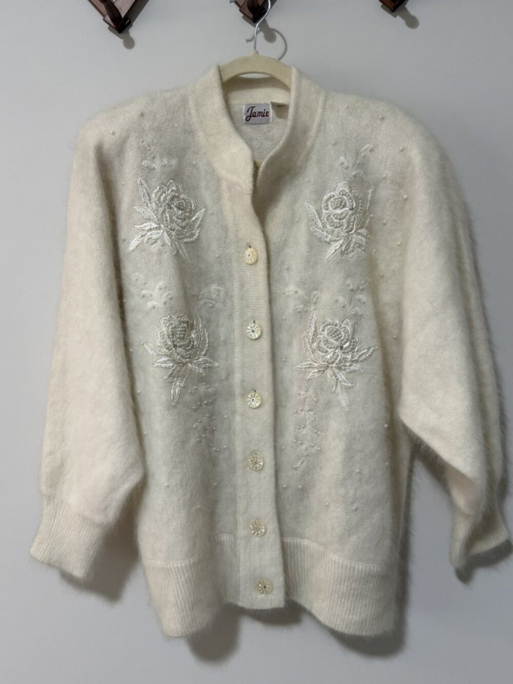 Jamie Vintage Sz Medium Ivory Angora Lambs Wool Blend Cardigan Sweater Oversized